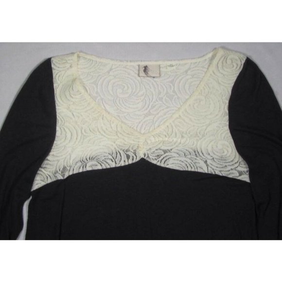 Anthropologie ~ Polyester/Spandex Blend Lace Top - Woman's Medium - White/Black - Picture 2 of 5